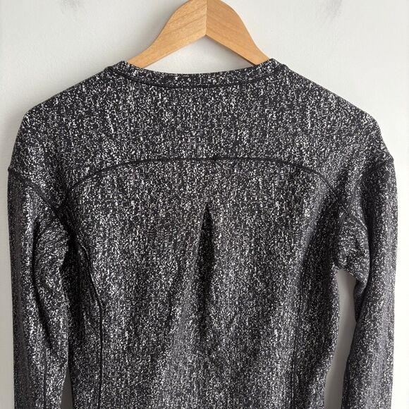 Lululemon Size 8 Top Outrun Long Sleeve Suited Print White Black Rulu Reflective - Picture 7 of 8